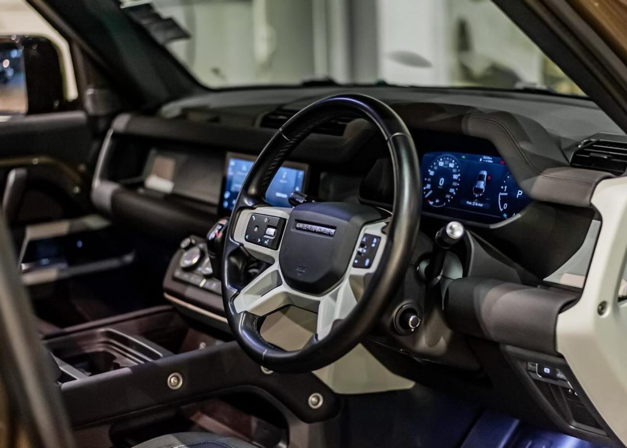 Land Rover Defender 110 FIRST EDITION 2020