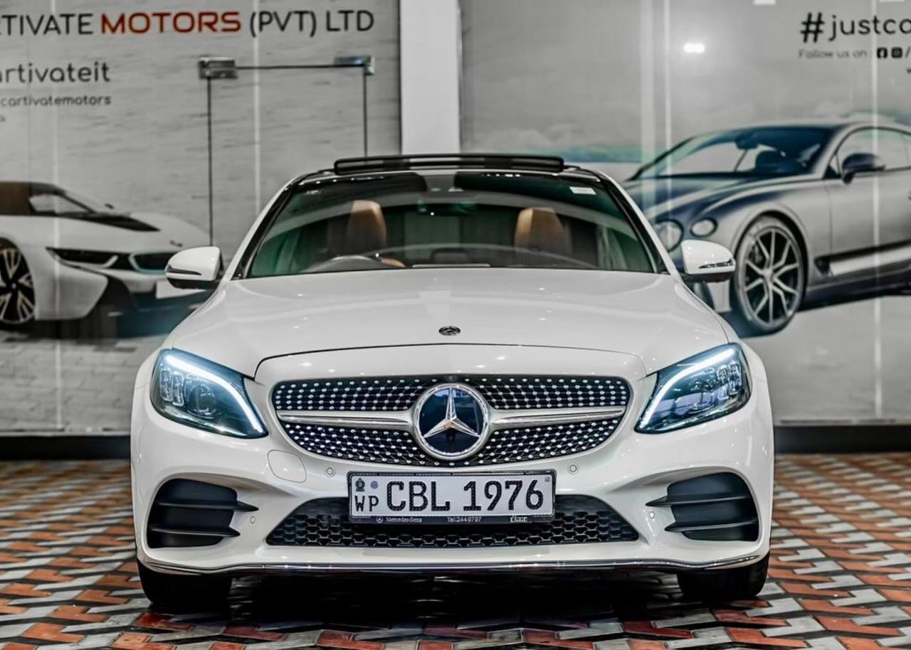 Mercedes Benz C200 AMG Premium Plus 2019