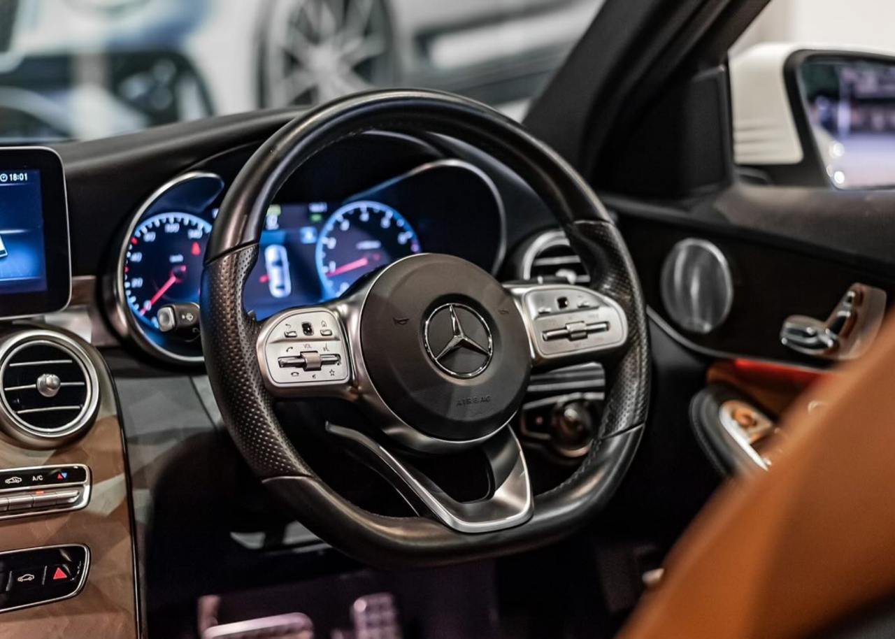 Mercedes Benz C200 AMG Premium Plus 2019