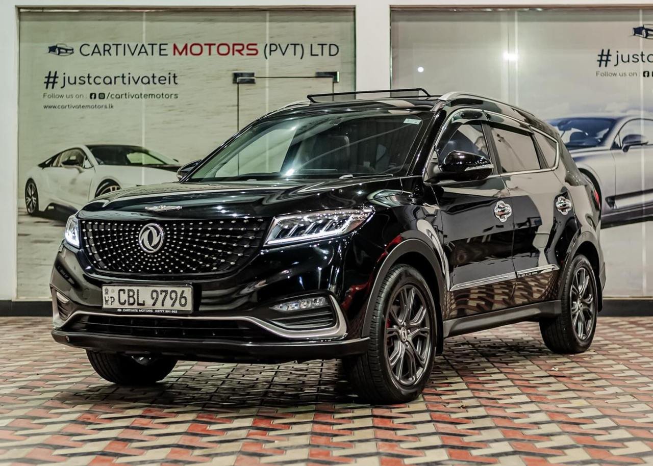 DFSK Glory I-Auto 7 Seater 2021