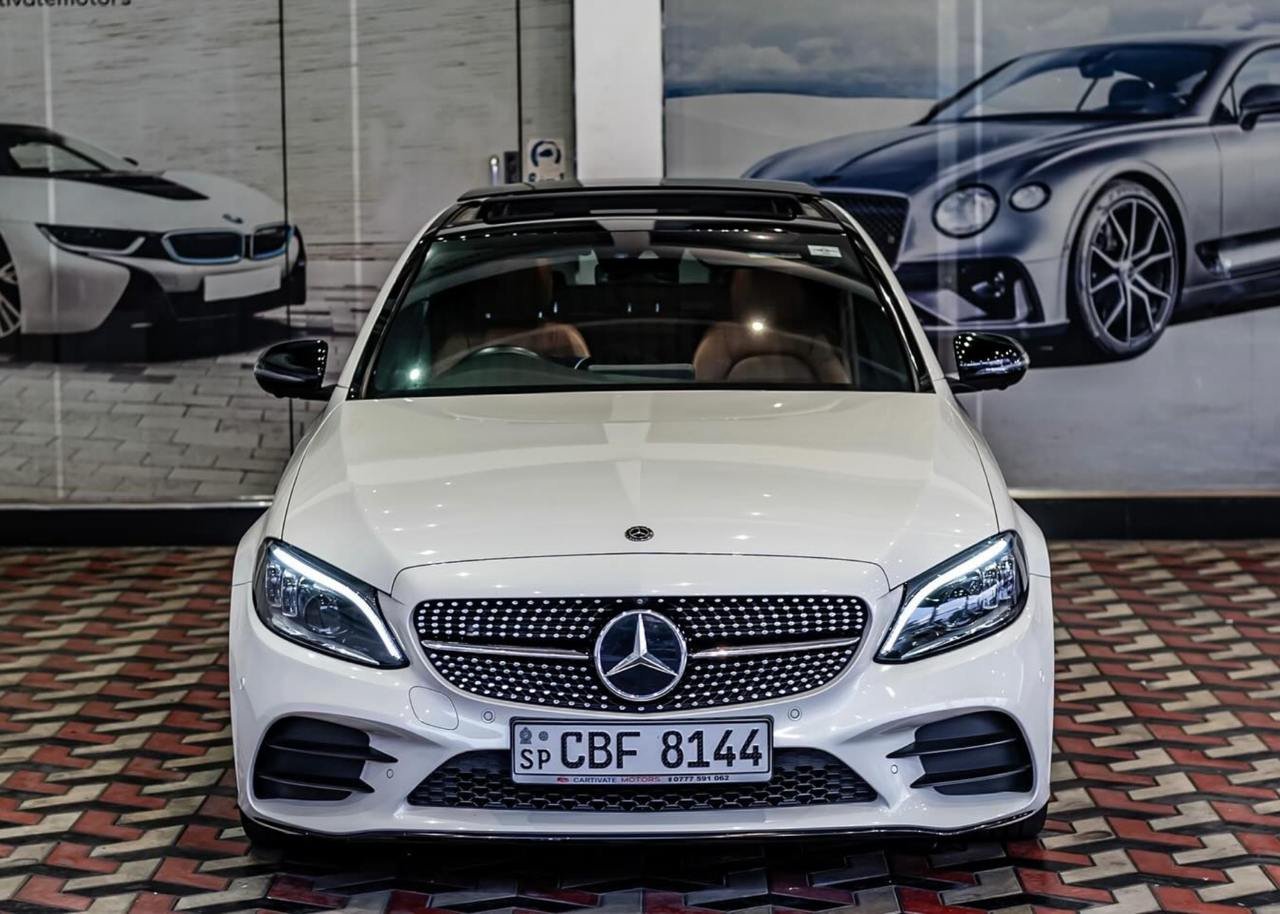 Mercedes Benz C200 AMG Line Premium Plus 2018