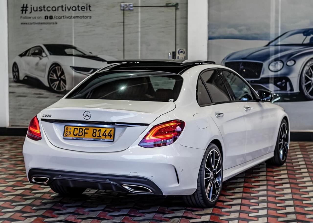 Mercedes Benz C200 AMG Line Premium Plus 2018