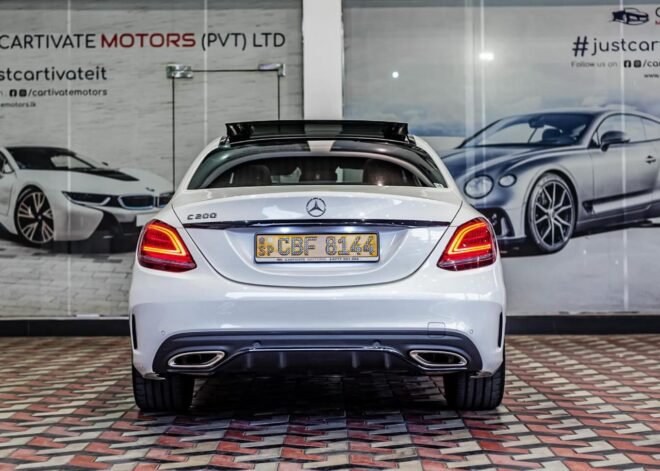 Mercedes Benz C200 AMG Line Premium Plus 2018