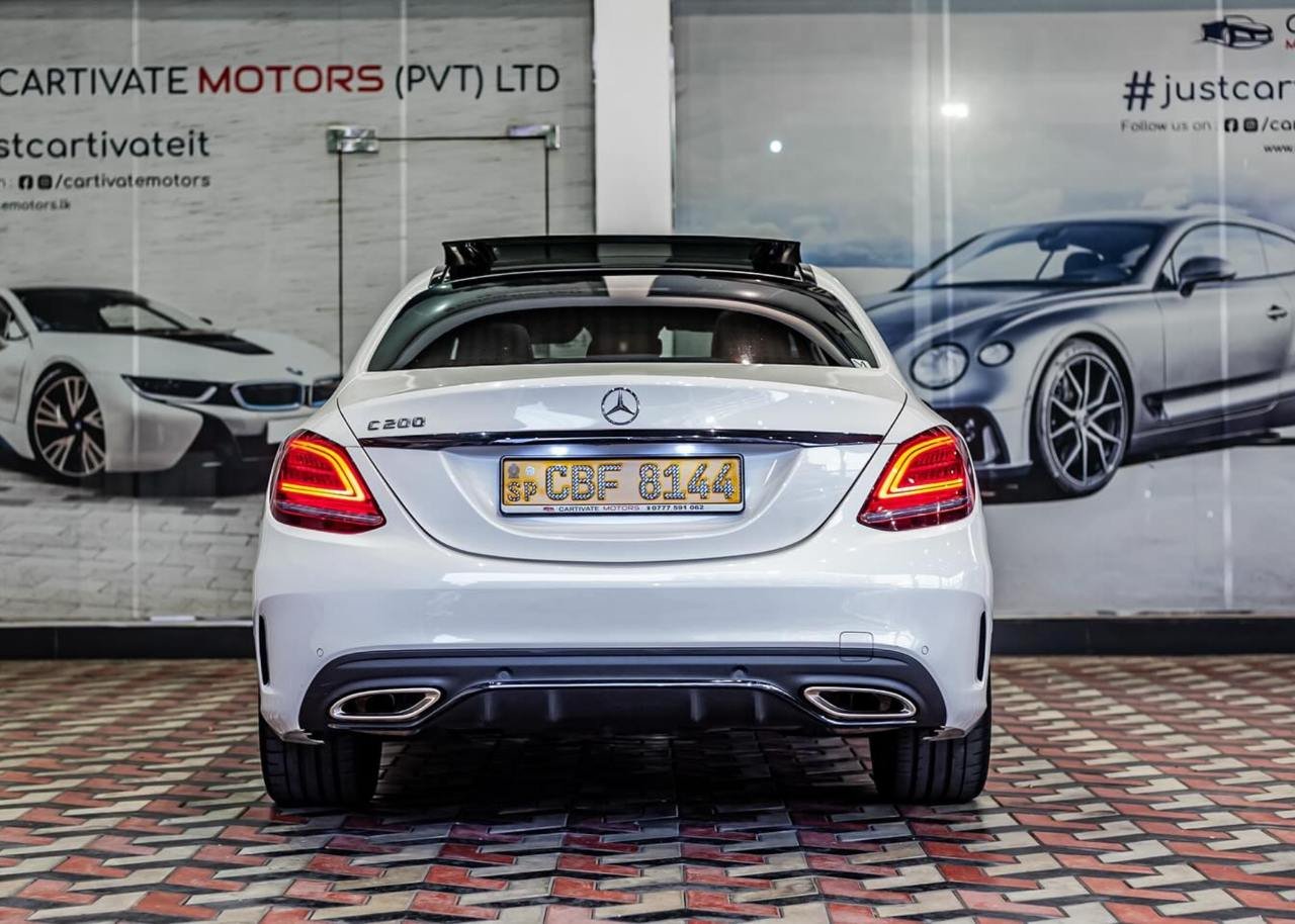 Mercedes Benz C200 AMG Line Premium Plus 2018