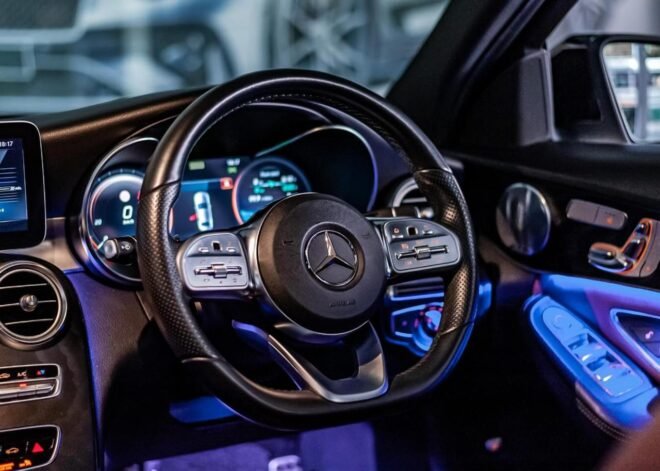 Mercedes Benz C200 AMG Line Premium Plus 2018