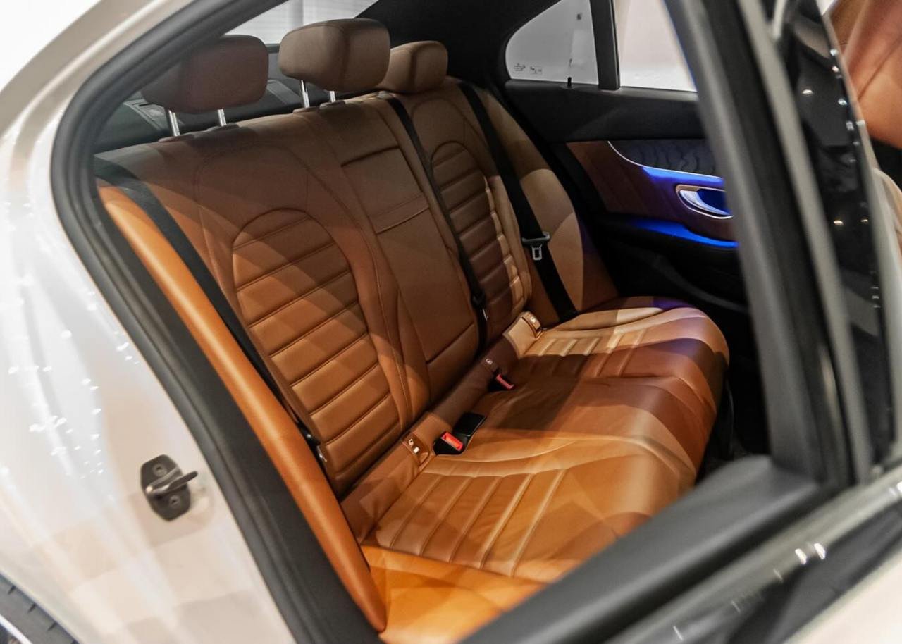 Mercedes Benz C200 AMG Line Premium Plus 2018