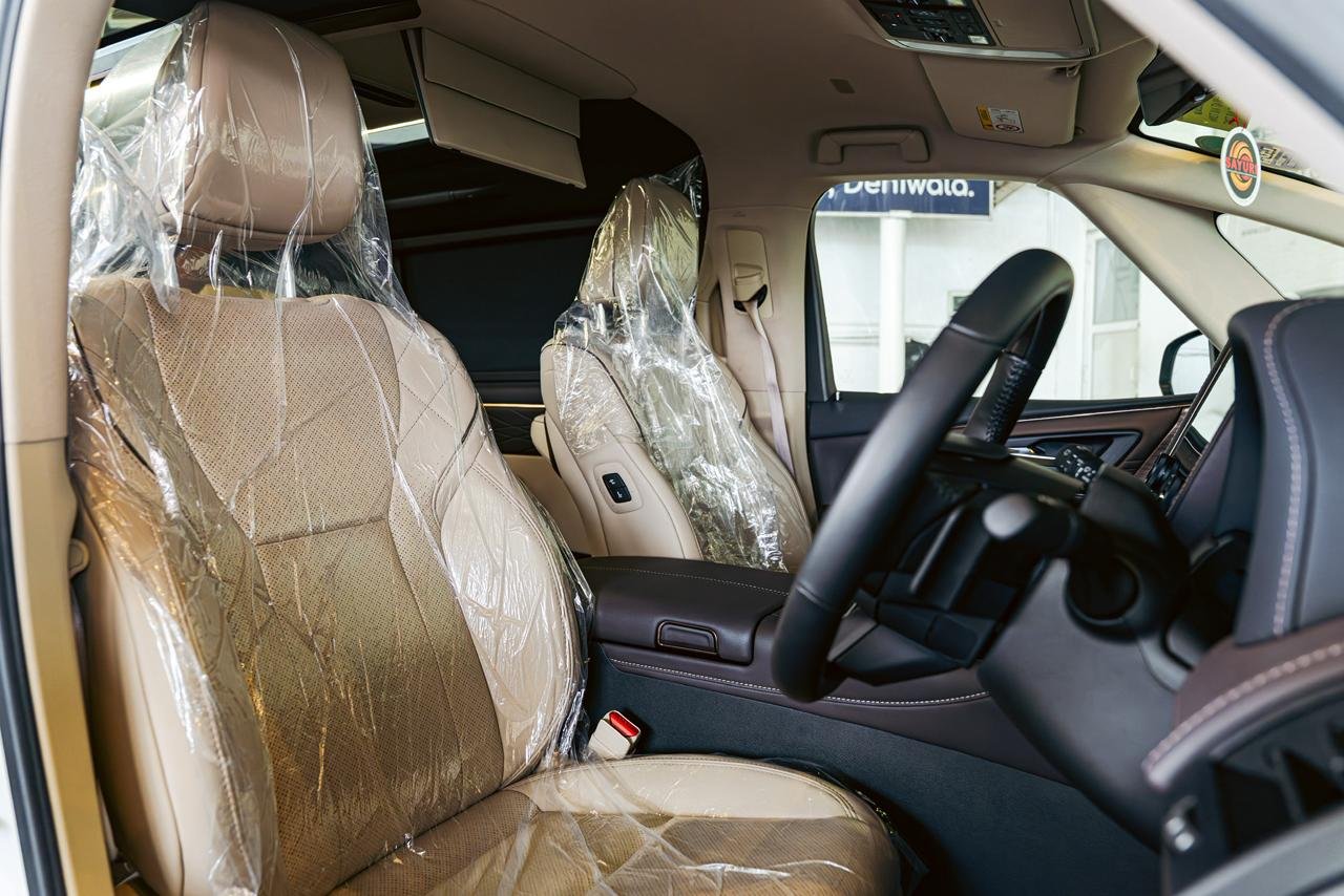 Toyota Alphard Executive Lounge 2024
