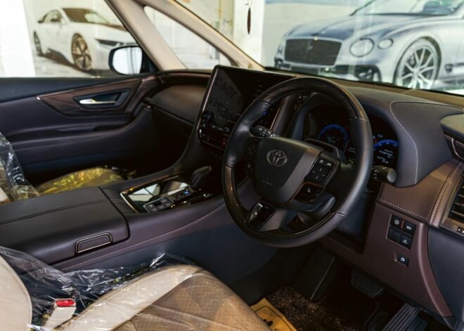 Toyota Alphard Executive Lounge 2024