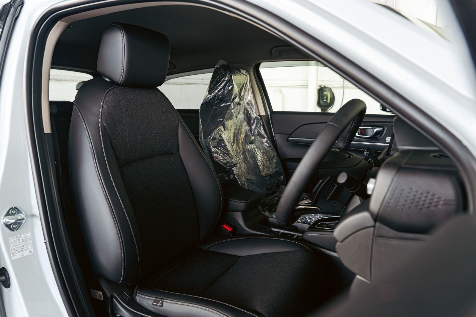 Honda Vezel Z Premium Brand New 2025