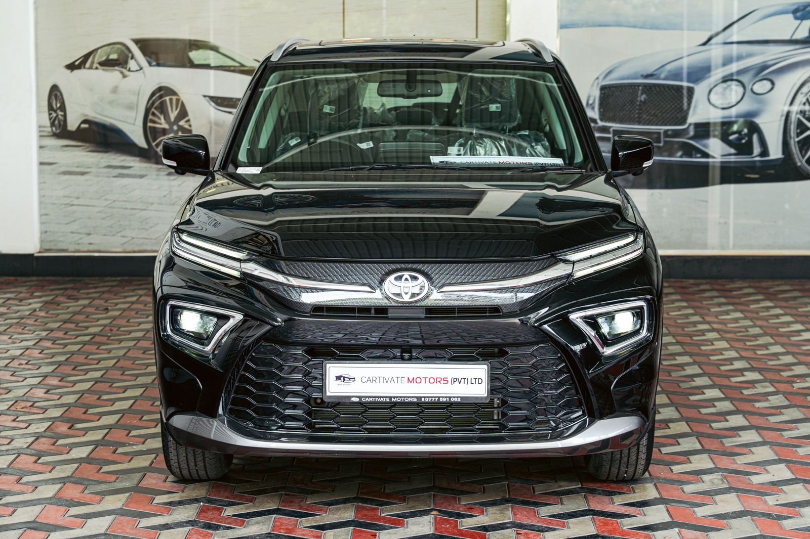 Toyota Urban Cruiser Hyryder V Brand New 2025 Black