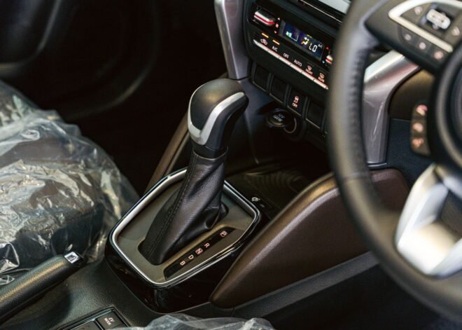 Toyota Urban Cruiser Hyryder V Brand New 2025 Black