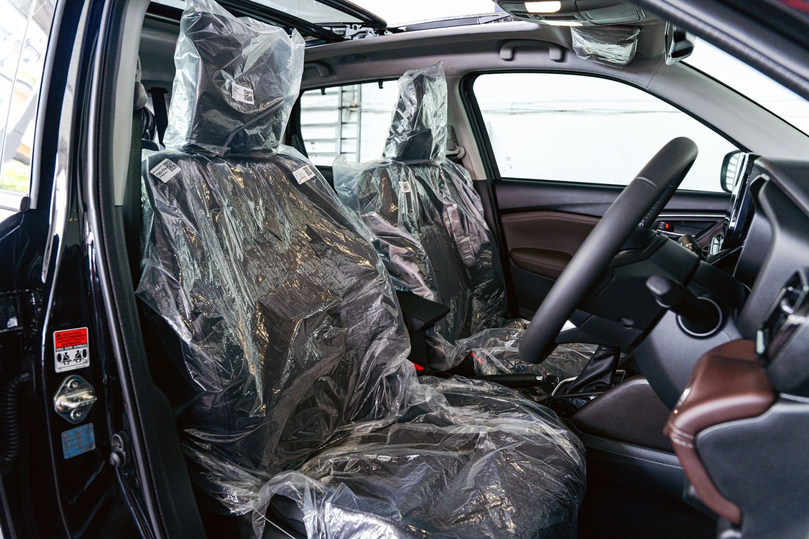 Toyota Urban Cruiser Hyryder V Brand New 2025 Black