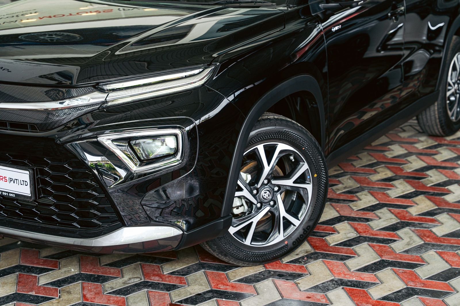 Toyota Urban Cruiser Hyryder V Brand New 2025 Black