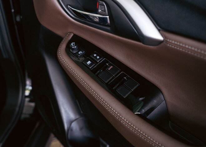 Toyota Urban Cruiser Hyryder V Brand New 2025 Silver