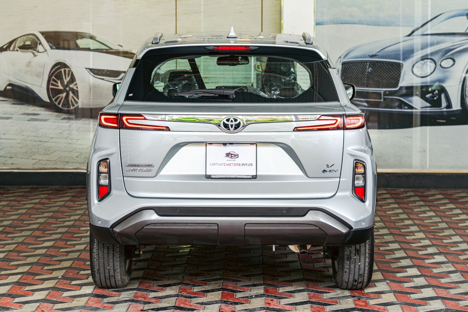 Toyota Urban Cruiser Hyryder V Brand New 2025 Silver