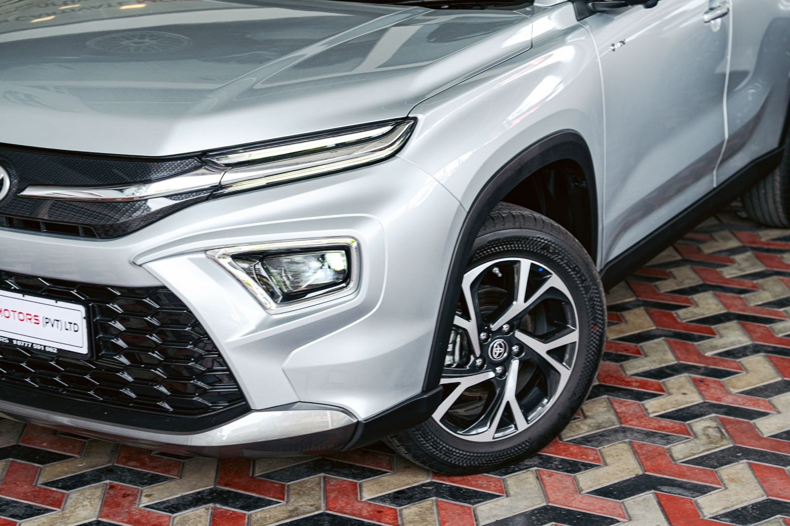 Toyota Urban Cruiser Hyryder V Brand New 2025 Silver