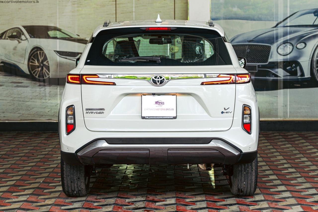 Toyota Urban Cruiser Hyryder V Brand New 2025 White