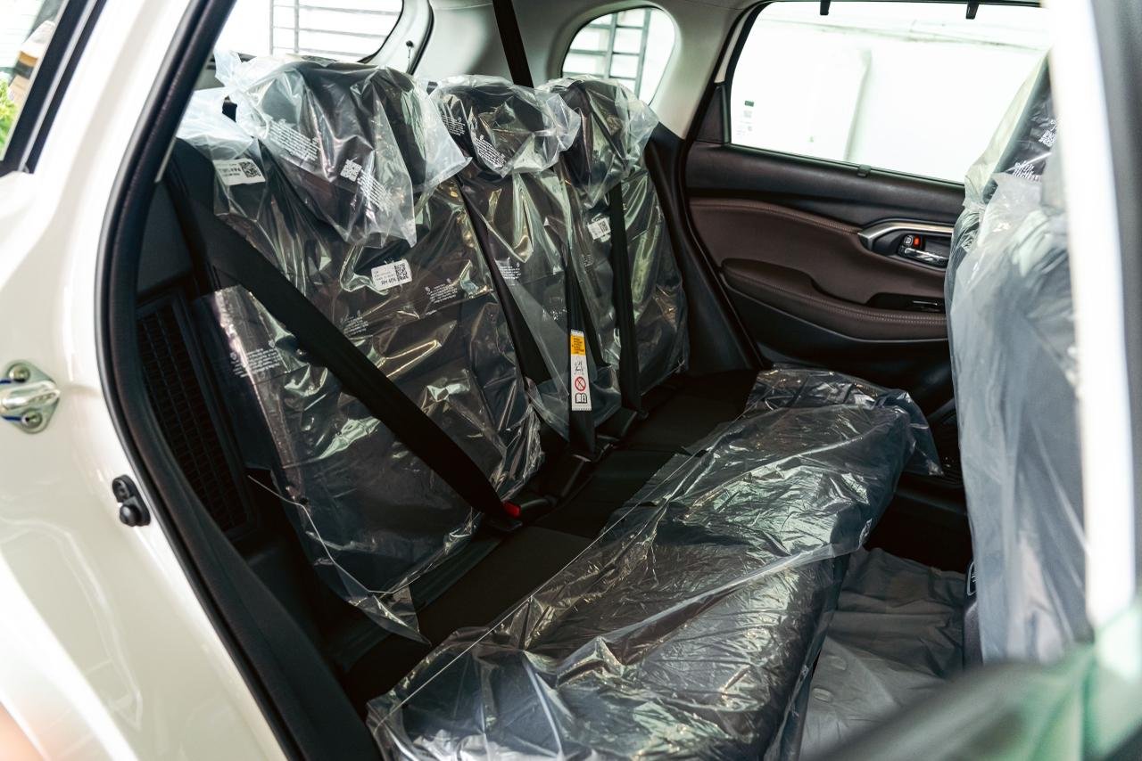 Toyota Urban Cruiser Hyryder V Brand New 2025 White