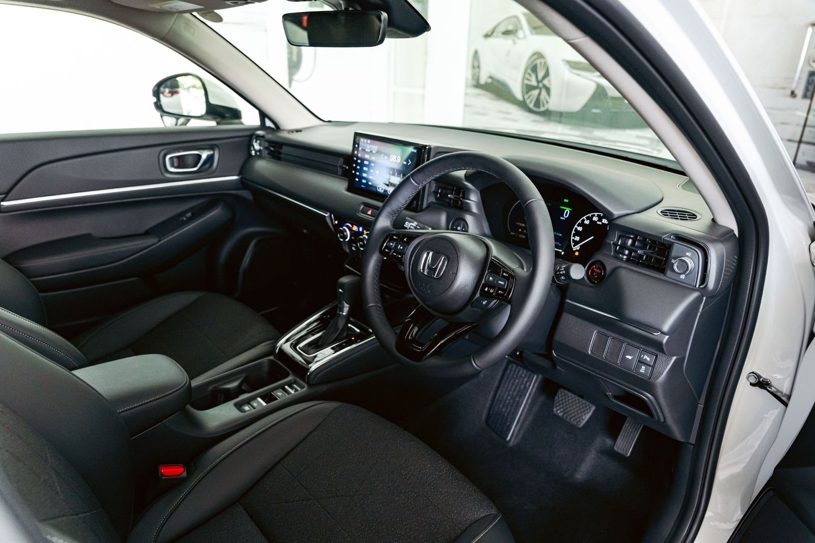 Honda Vezel Z Grade Brand New 2025