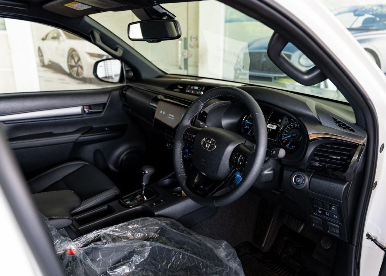 Toyota Hilux Rocco 2.8L Brand New 2025