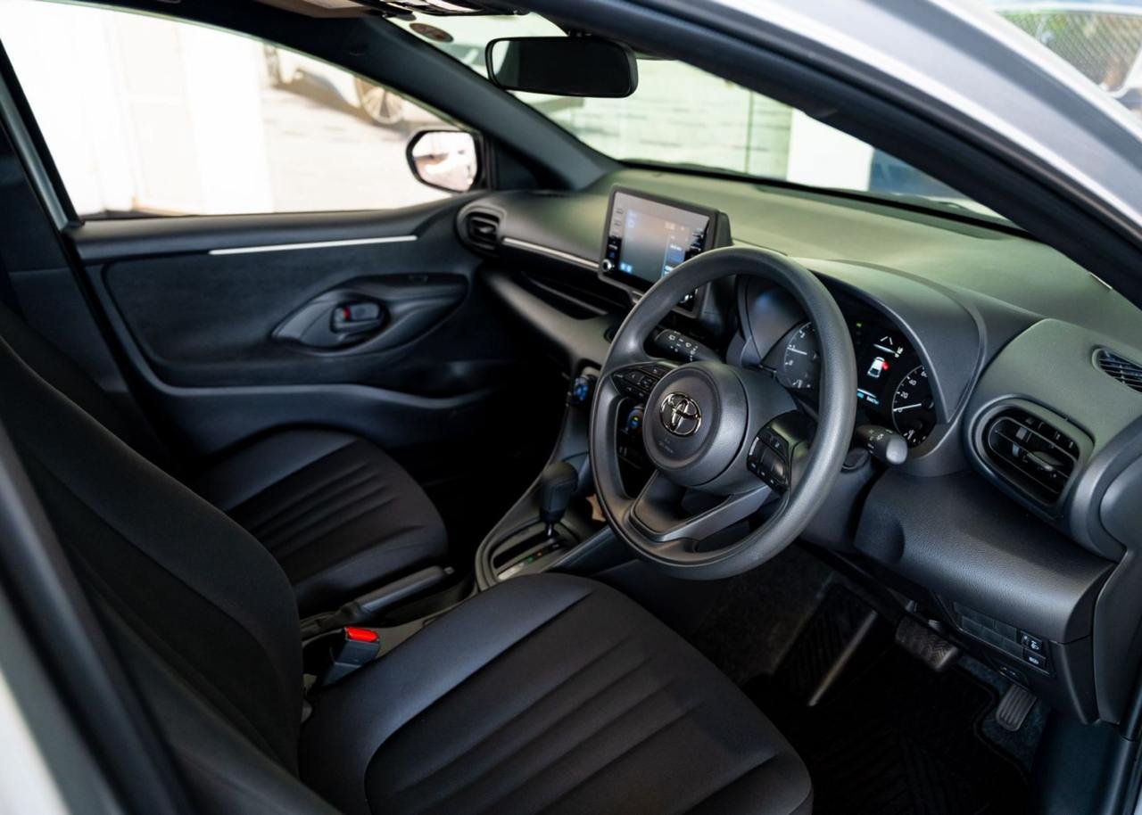 Toyota Yaris X Grade 2023