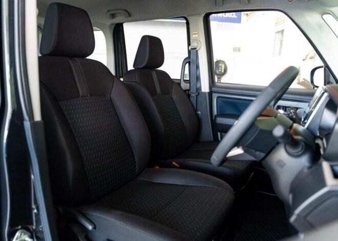 Toyota Roomy Custom GT Turbo 4Way 2024