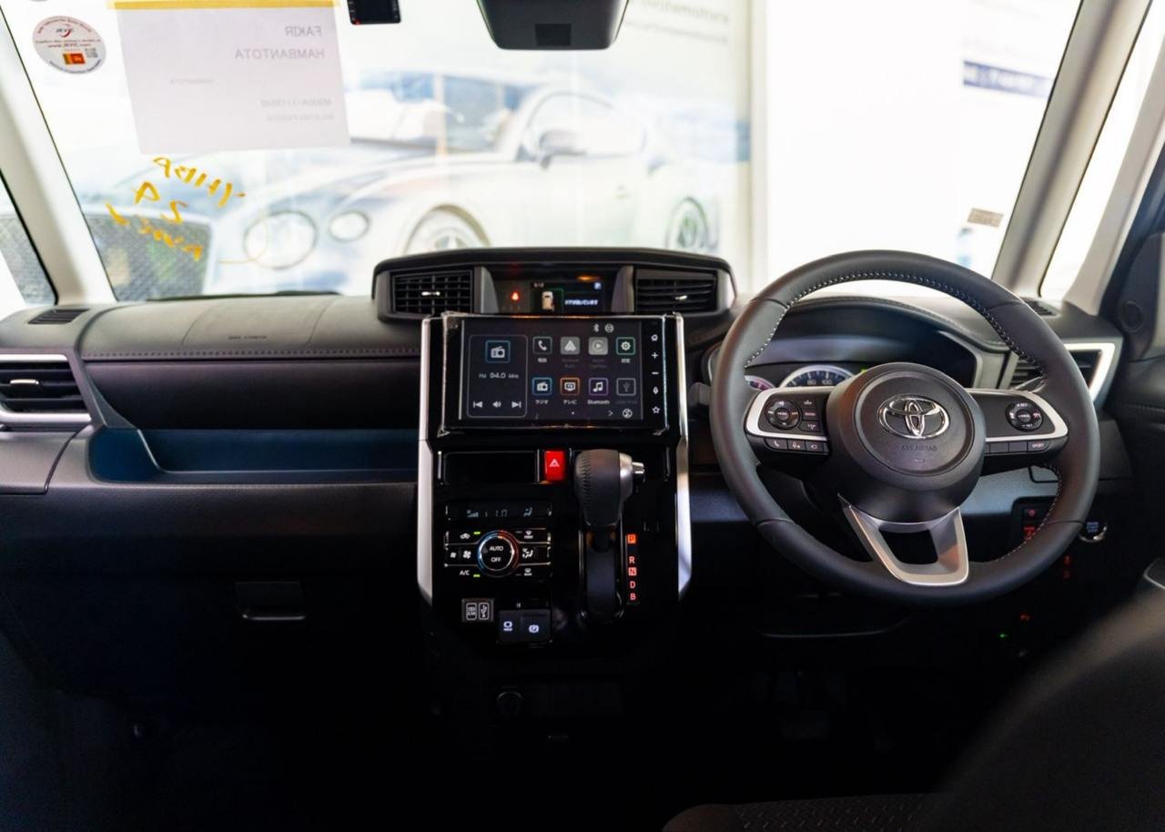 Toyota Roomy Custom GT Turbo 4Way 2024