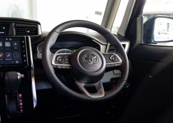 Toyota Roomy Custom GT Turbo 4Way 2024