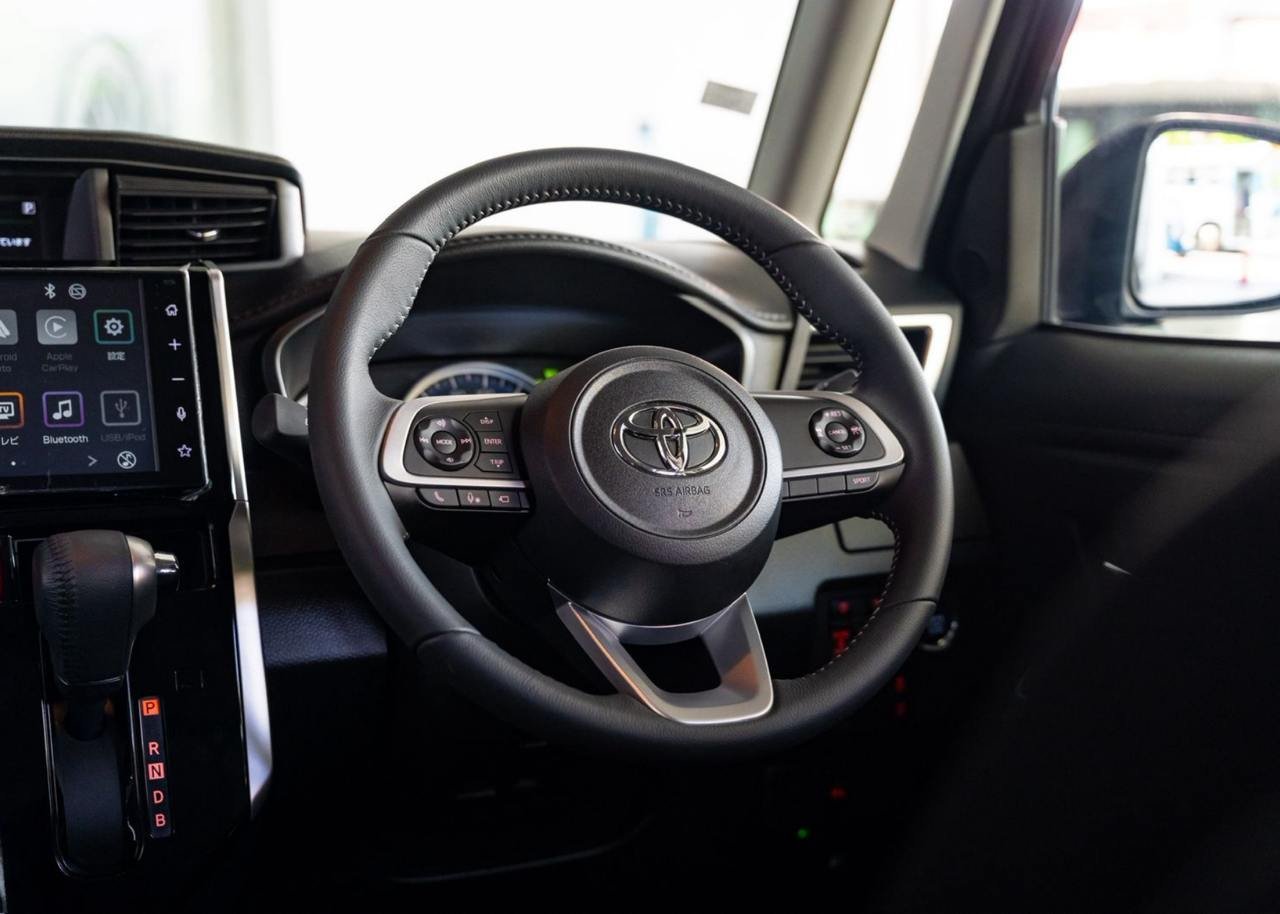 Toyota Roomy Custom GT Turbo 4Way 2024