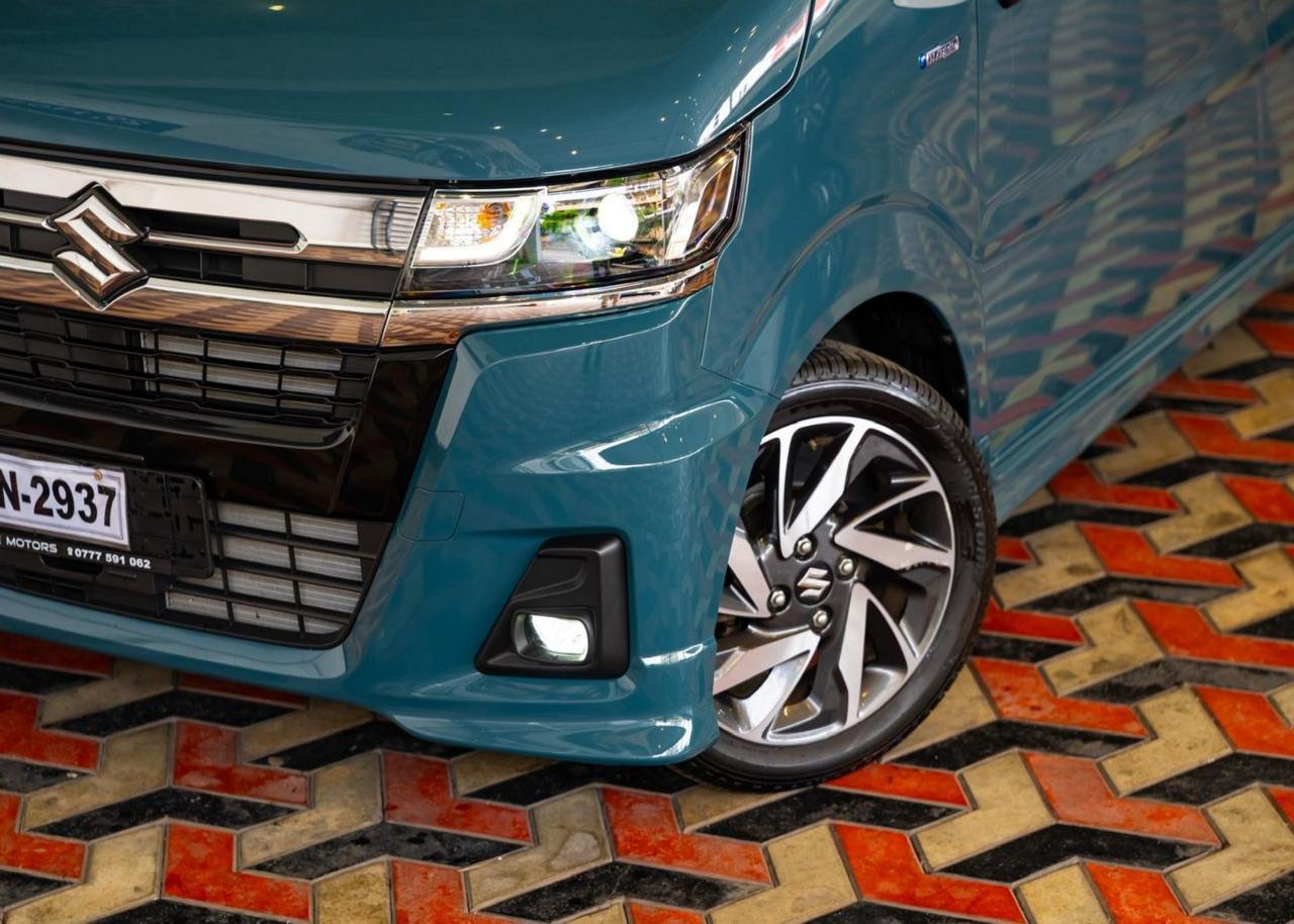 Suzuki Wagon R ZX Custom 2025