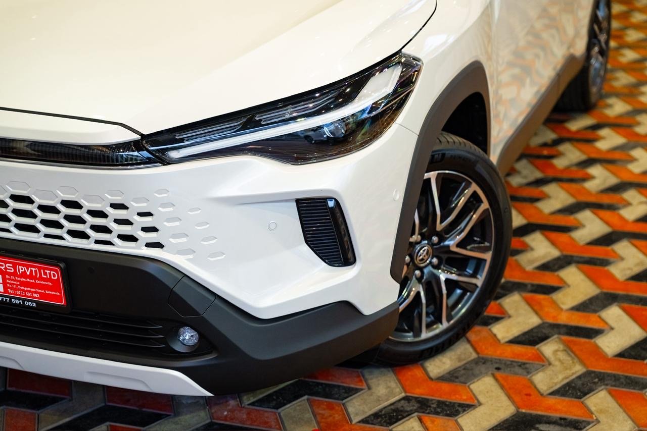 Toyota Corolla Cross Z New Face 2025