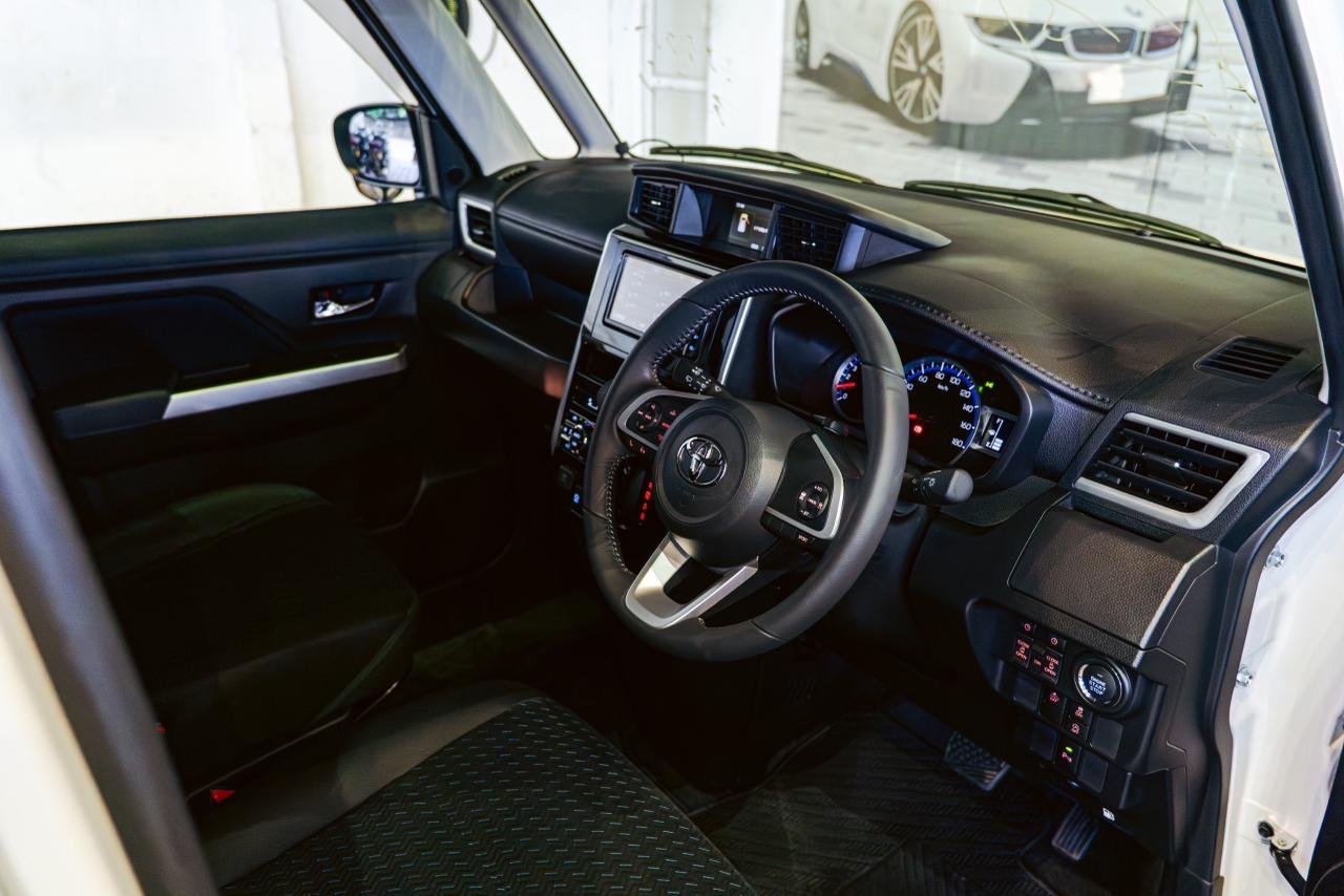 Toyota Roomy Custom GT Turbo 2023