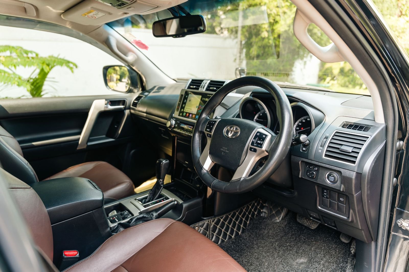 Toyota Land Cruiser Prado TX TRJ150 GFrontier 2017