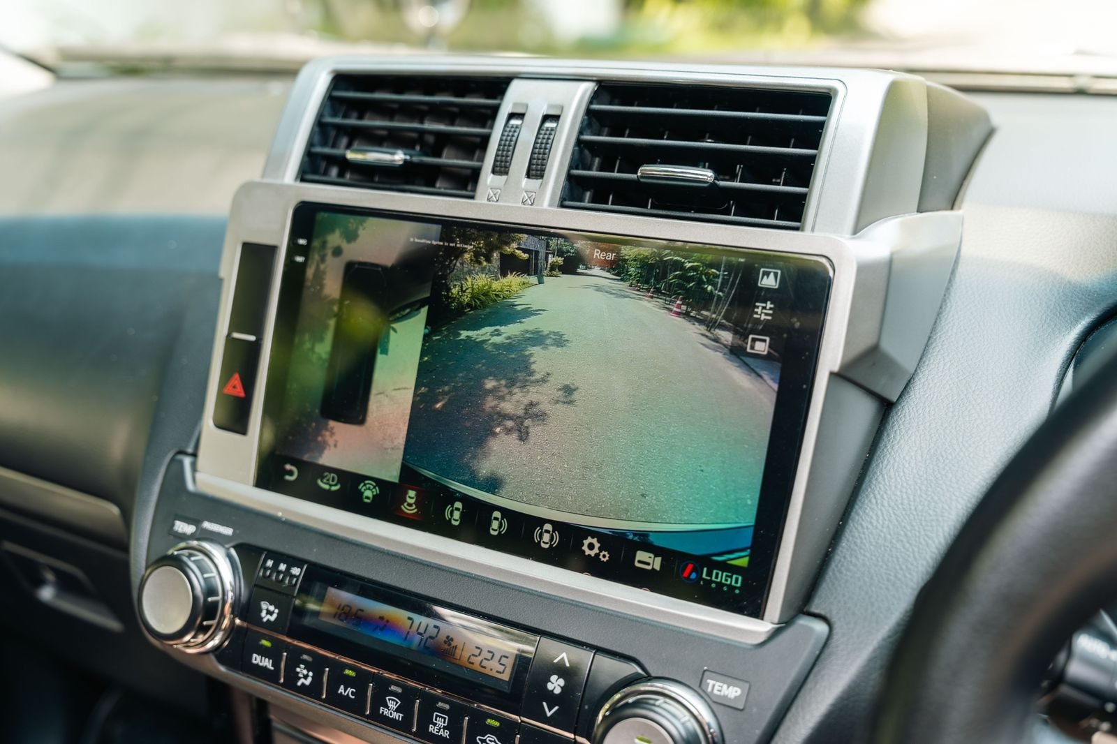 Toyota Land Cruiser Prado TX TRJ150 GFrontier 2017