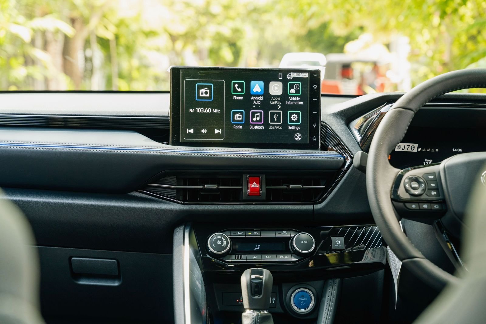 Toyota Yaris Cross Premium Luxury 2025