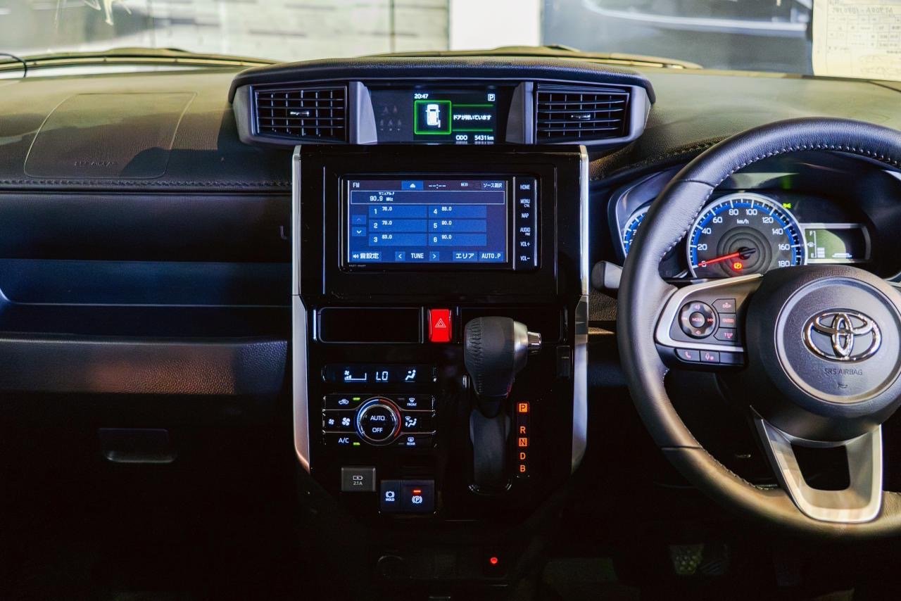 Toyota Roomy Custom GT Turbo 2023