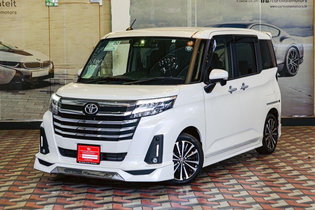 Toyota Roomy Custom GT Turbo 2023
