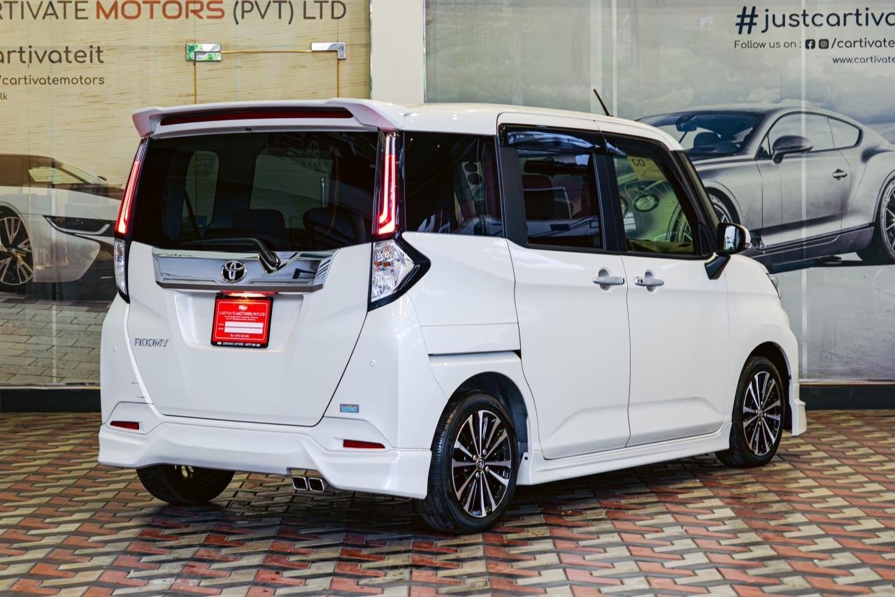 Toyota Roomy Custom GT Turbo 2023