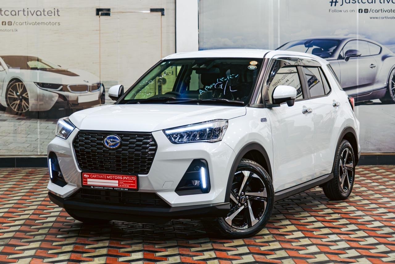 Daihatsu Rocky Premium G Hybrid 2025