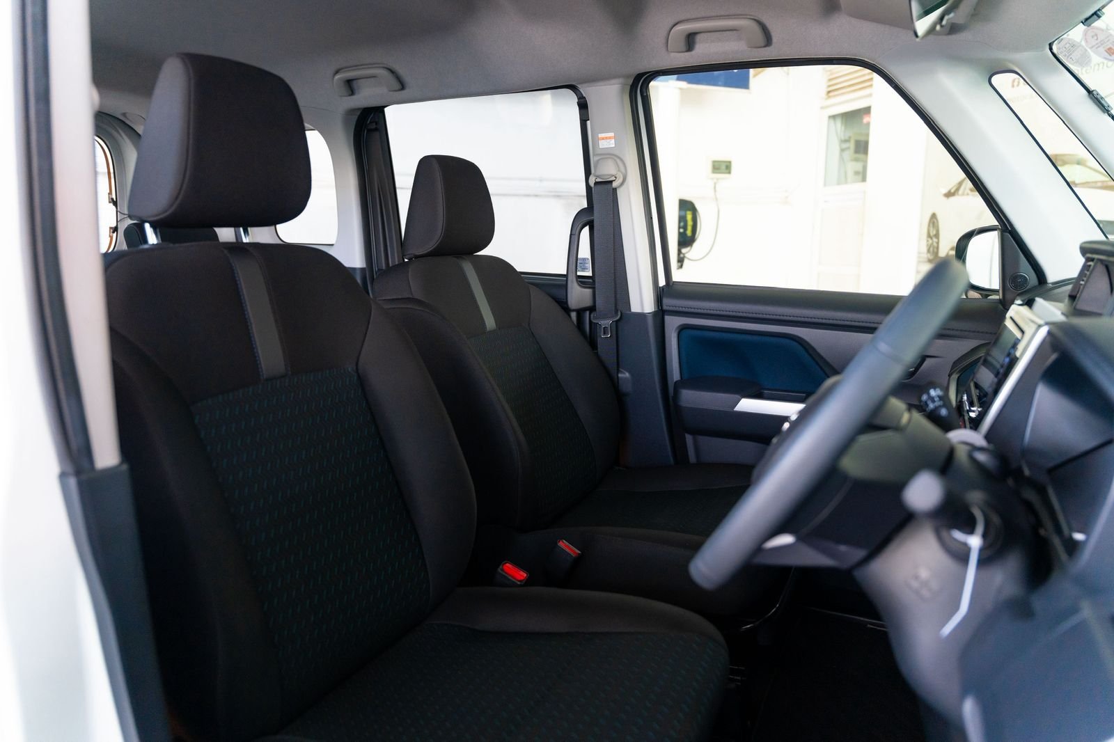 Toyota Roomy Custom G 2024