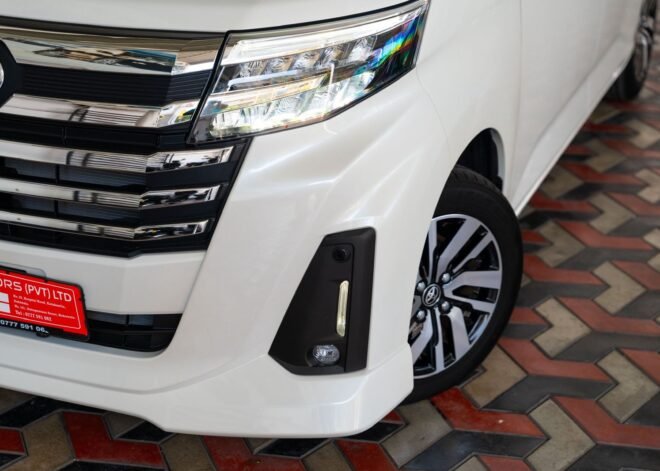 Toyota Roomy Custom G 2024