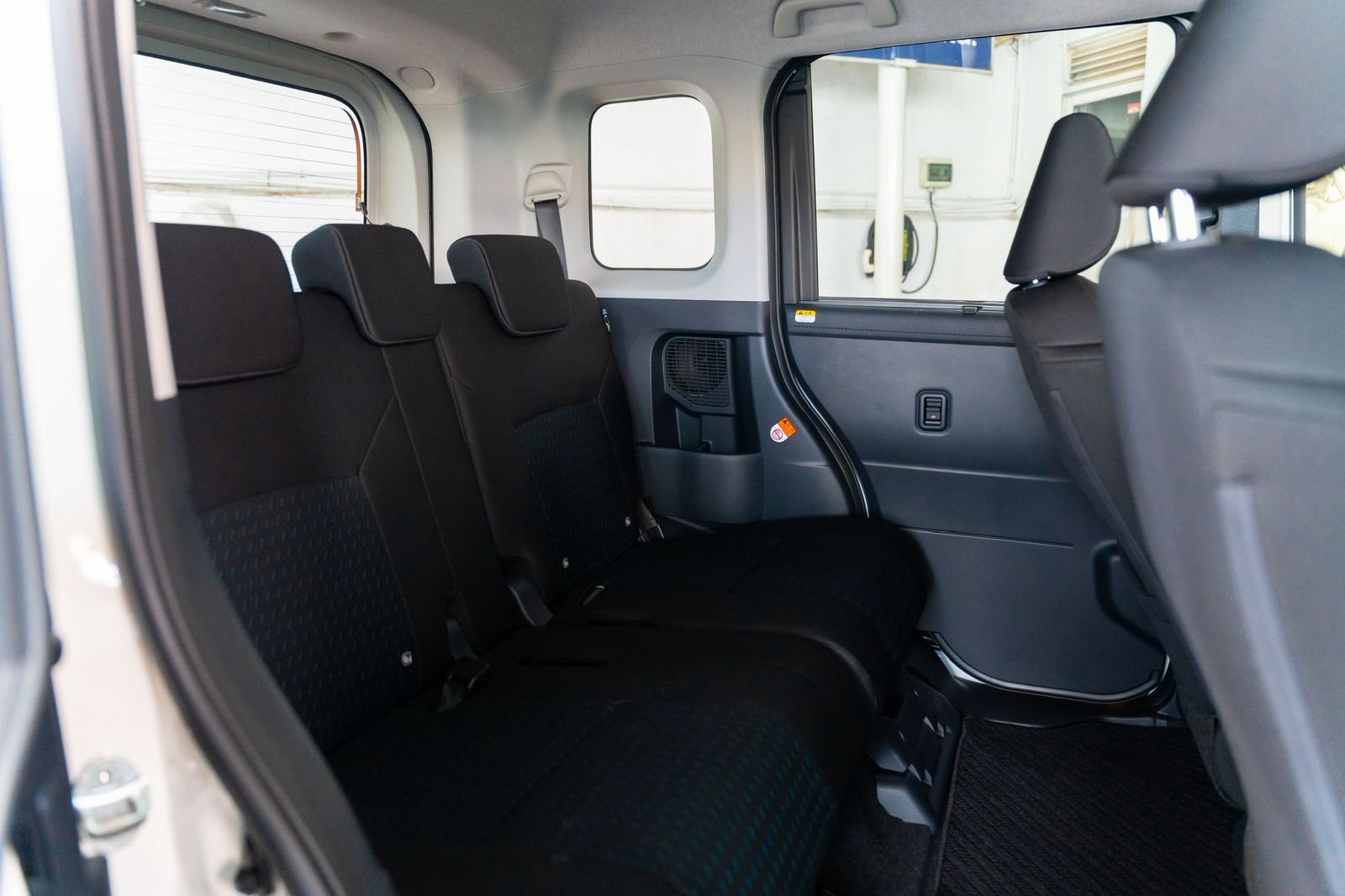 Toyota Roomy Custom G 2024