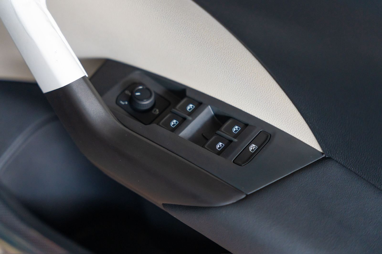 Volkswagen Taigun Topline TSI 2025