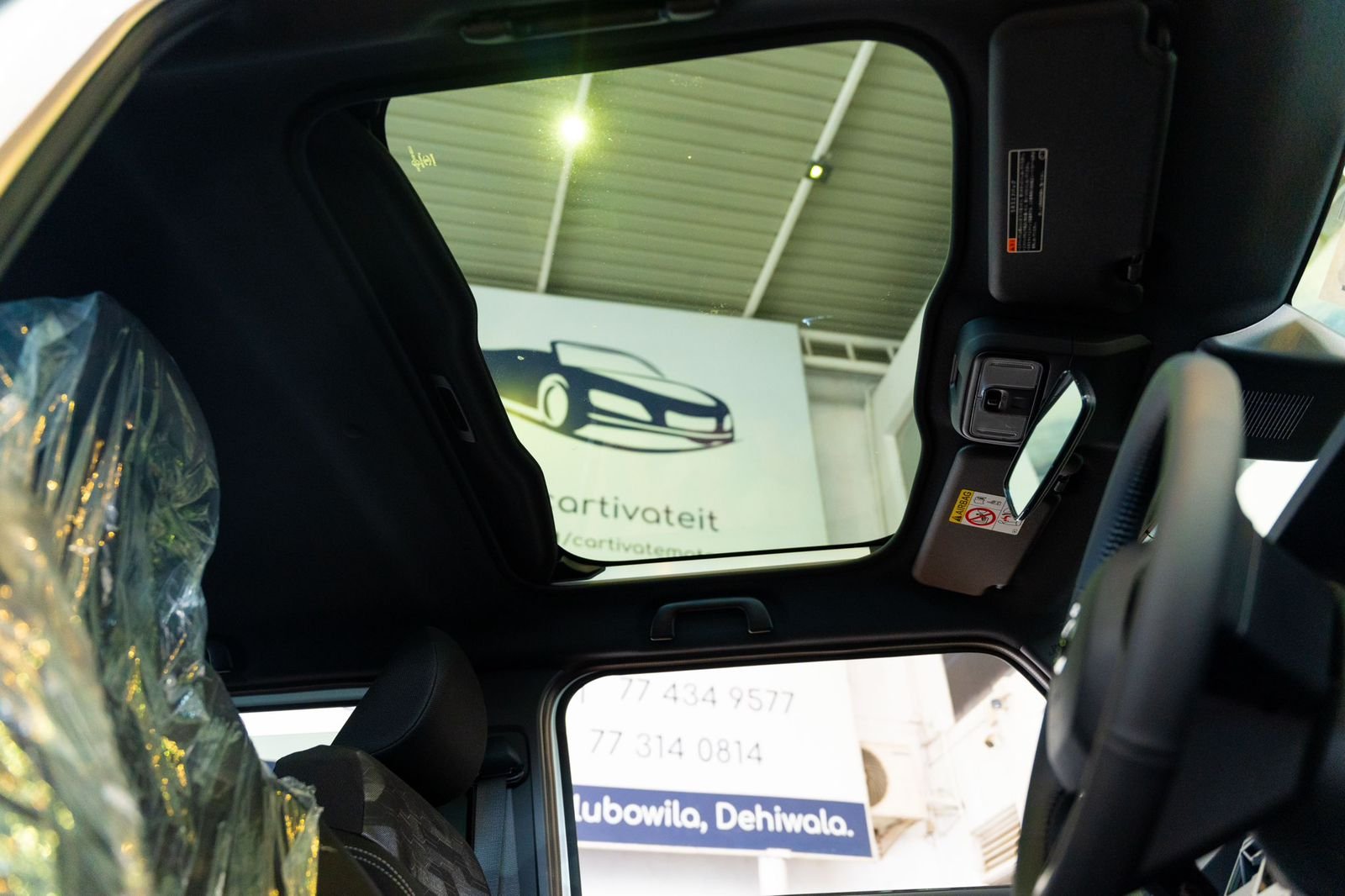 Daihatsu Taft GDark Chrome Venture 2025