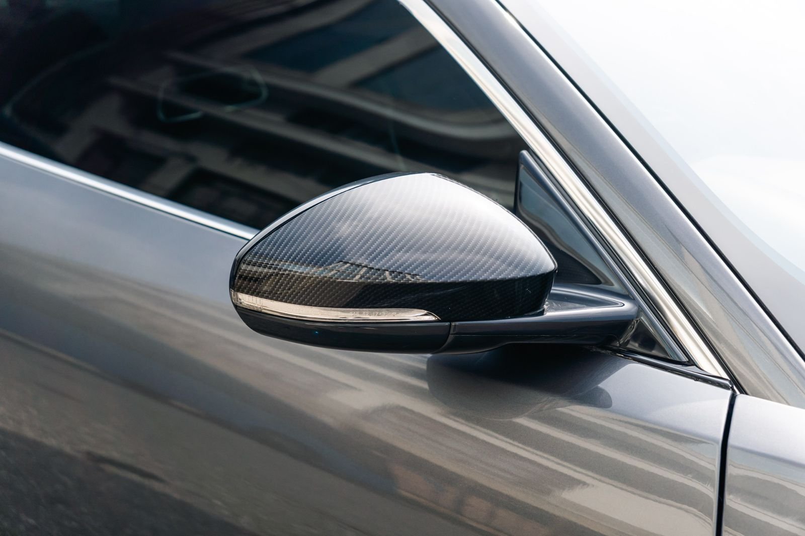 Jaguar F-Type P300 2018