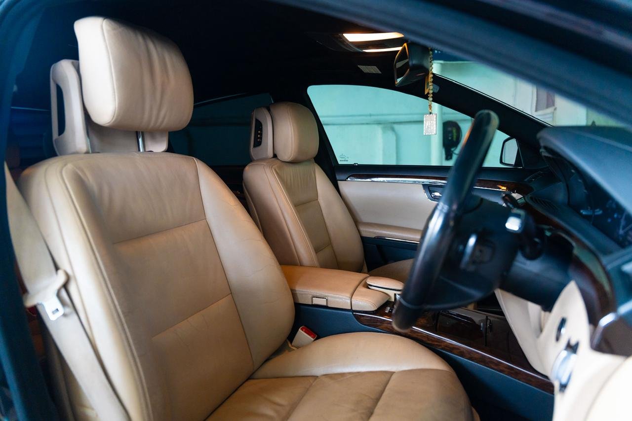 Mercedes Benz S300 Long Wheel Base 2011