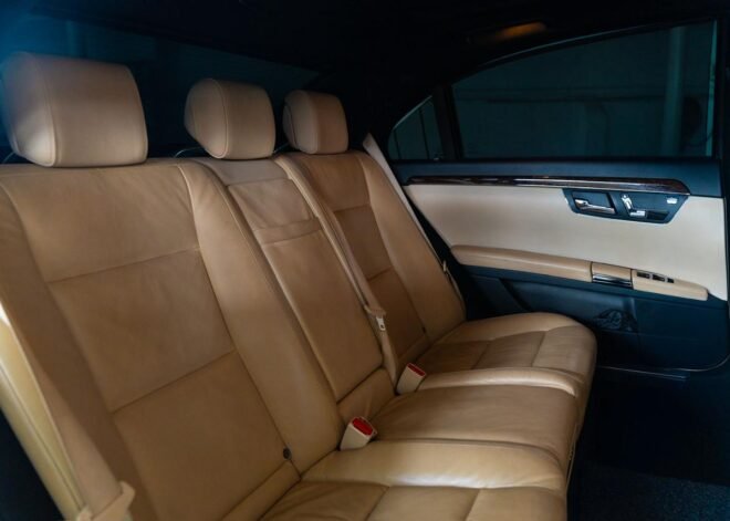 Mercedes Benz S300 Long Wheel Base 2011