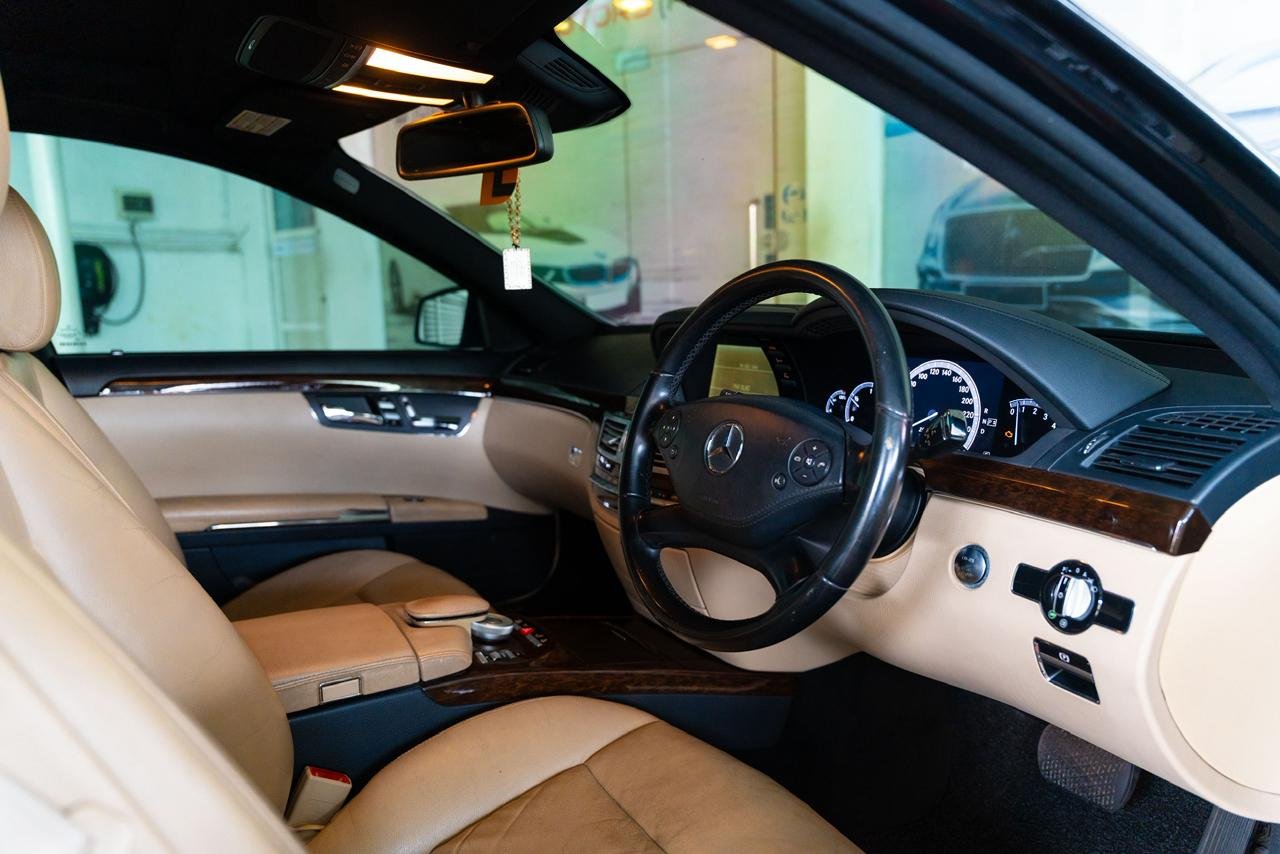 Mercedes Benz S300 Long Wheel Base 2011