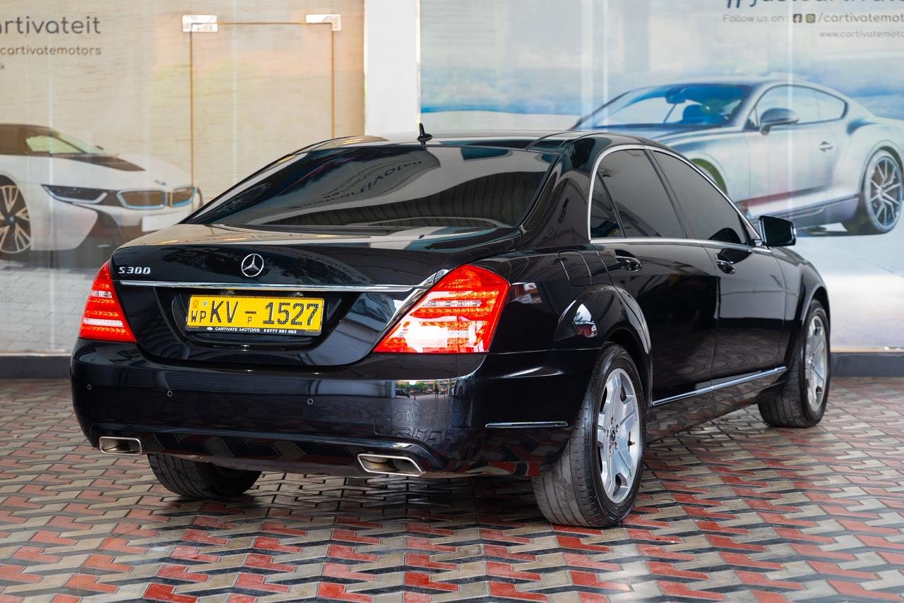 Mercedes Benz S300 Long Wheel Base 2011