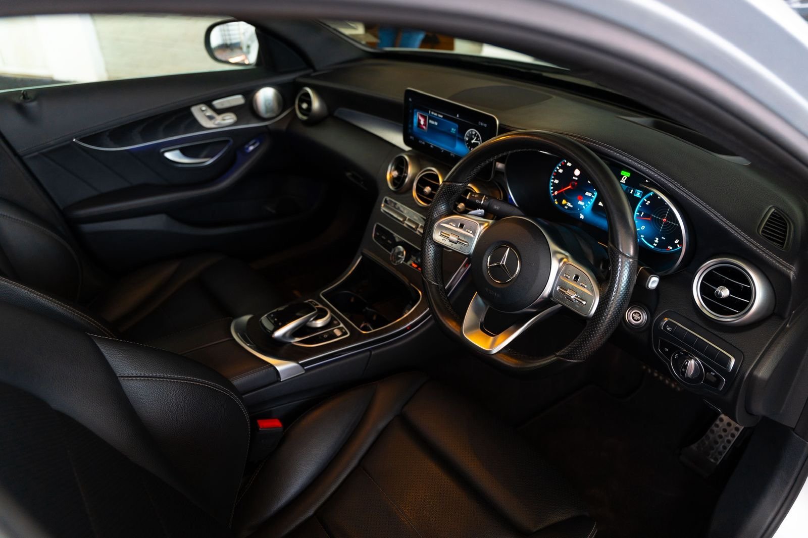 Mercedes Benz C200 AMG Line Premium Plus Light Blue 2019